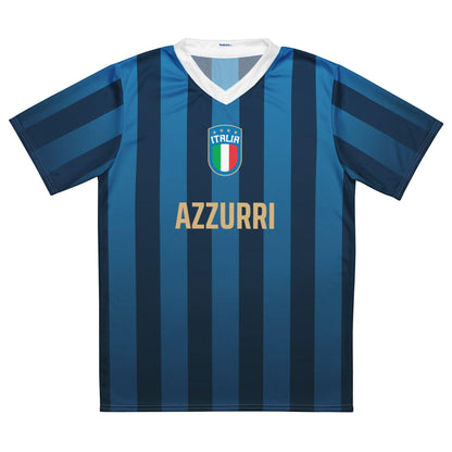 EK voetbalshirt 2024 - Italy Azzurri Blauw Gestreept voorkant liggend op tafel